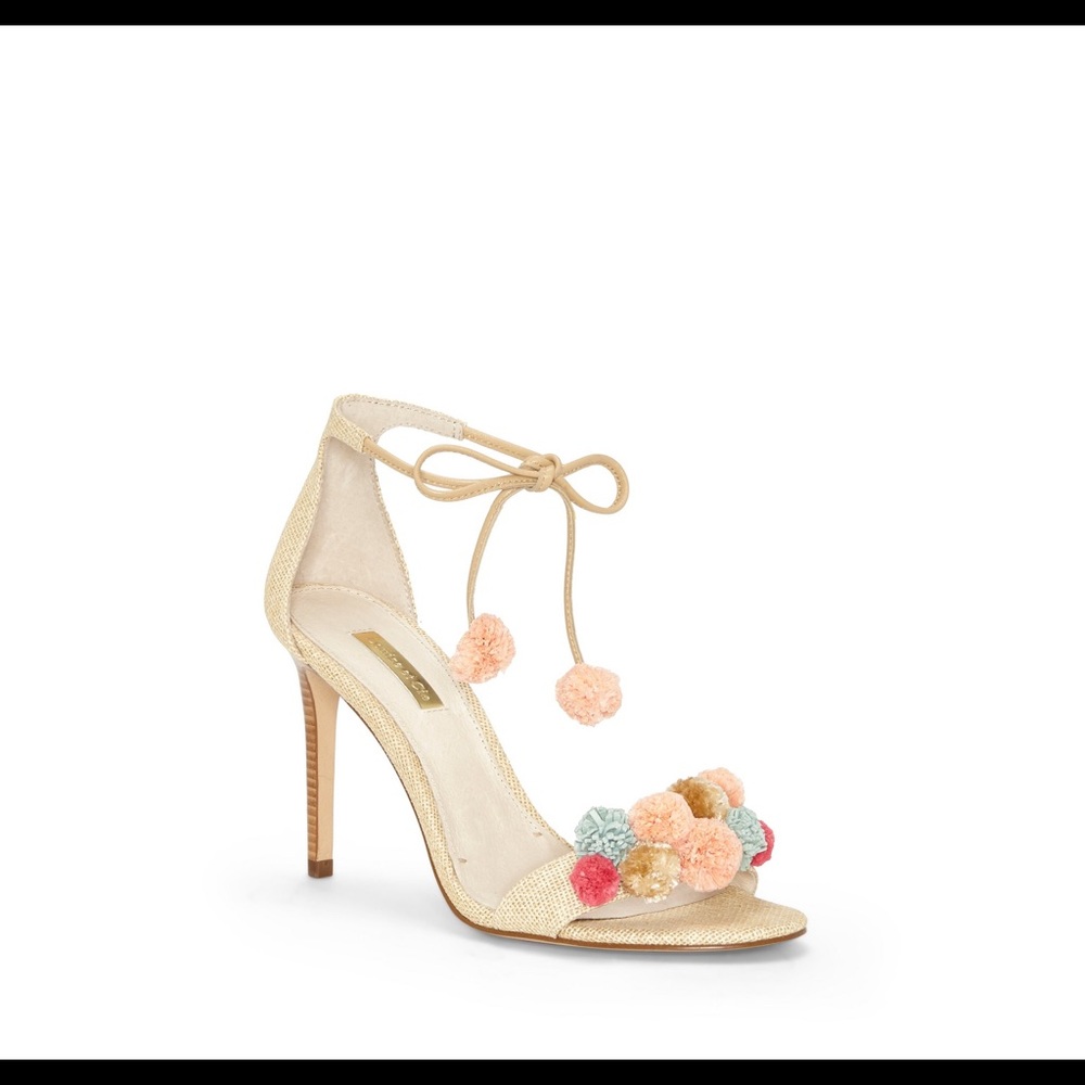 NWT Louise et Cié Pompom Heels size 10